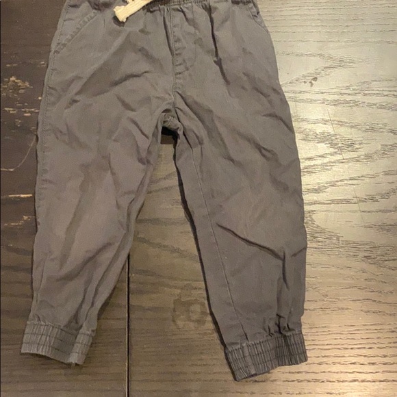 (2) 2T joggers - Picture 2 of 3